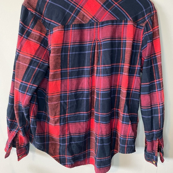 UO Plaid Boyfriend Flannel - Picture 2 of 3